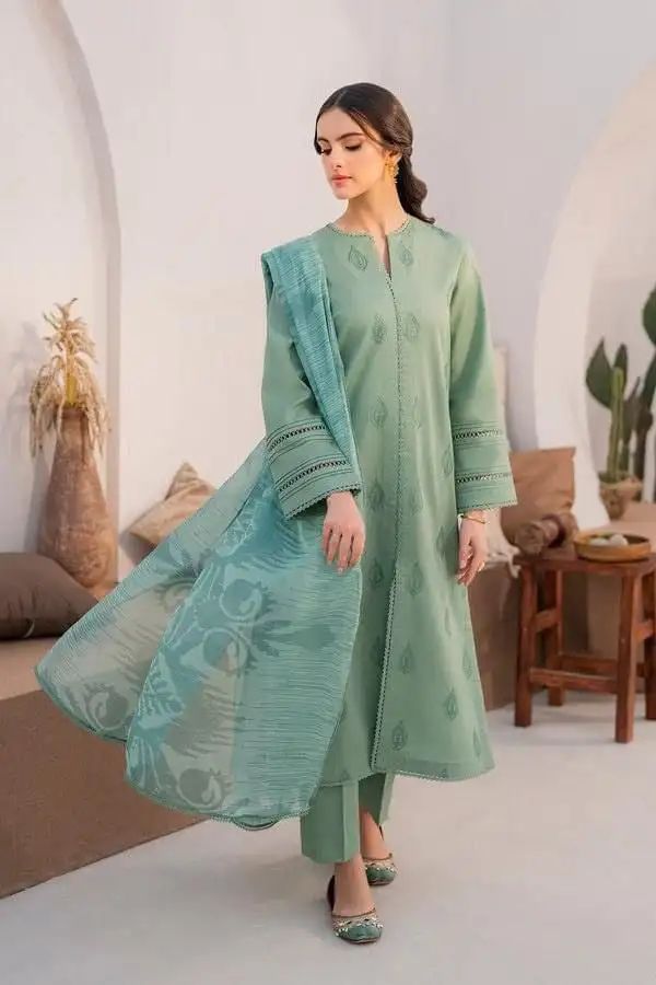 URGE Summer 3PC Lawn Suit Design 5