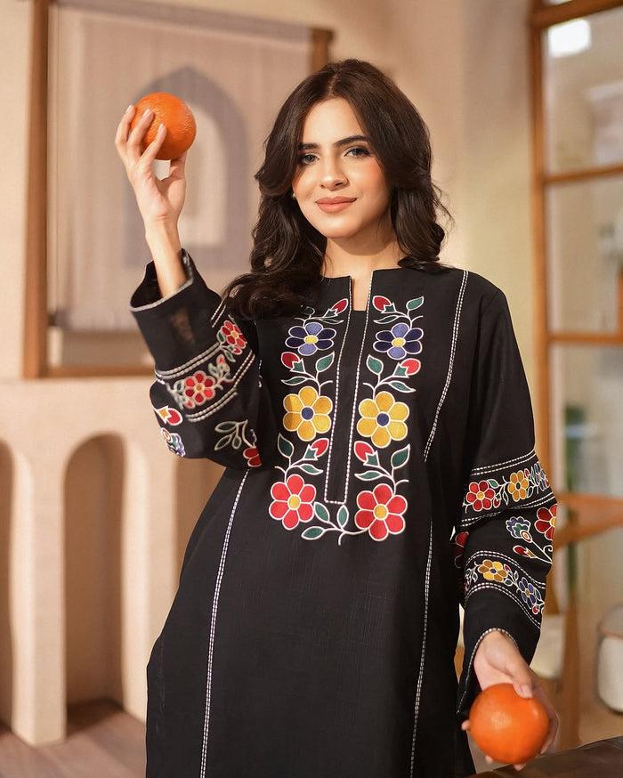 URGE Summer 2PC Lawn Suit Design 6