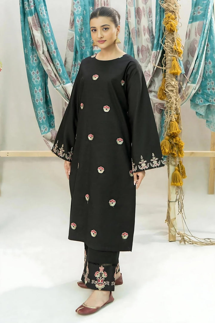URGE Summer 2PC Lawn Suit Design 2
