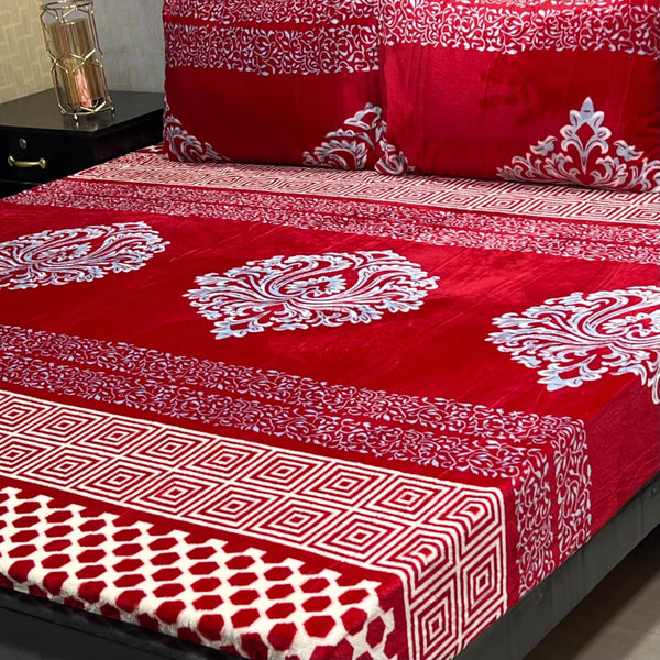 New Arrival – 3pc Fleece Bedsheet Set | Design 1 | King Size Double Bed 🌹